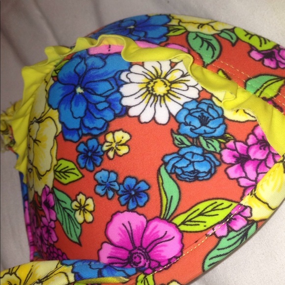 Target Bikini Set - Picture 6 of 7